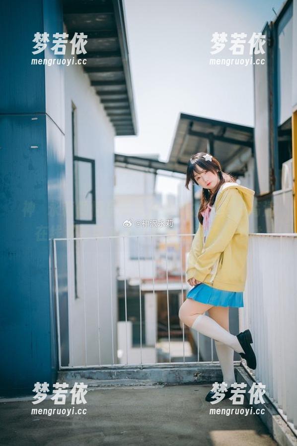 神沢永莉倾情呈现女仆死库水写真，高清在线观看带来不一样的视觉体验.txt-梦若依