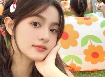 秀人网 - KOKO可可清纯合集：这套图包让你领略她的清新风格与唯美瞬间！.txt