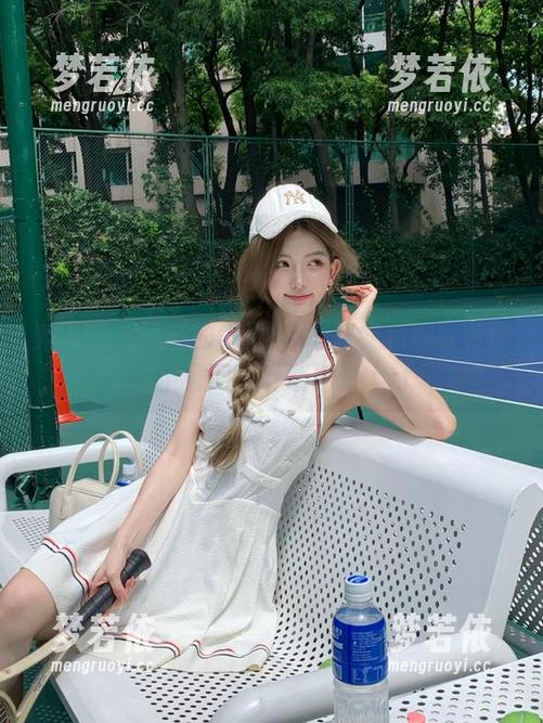 秀人网 - 隐藏的美丽：UU阿文和服写真作品全景网盘下载地址.txt-梦若依