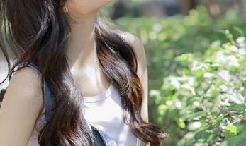 秀人网 - 在线发布！laura阿姣学姐的魅力图集，让你沉醉在青春的每一瞬间！.txt