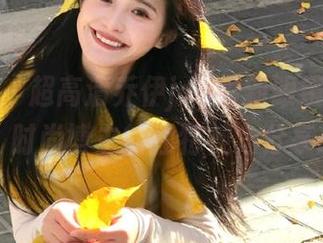 秀人网 - 超高清乔伊joy最新眼镜写真照片，时尚博主的独特视角分享.txt