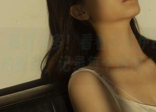 秀人网 - 福利多多！看看卓芷伊EricA的旅拍图包，记录每个瞬间.txt