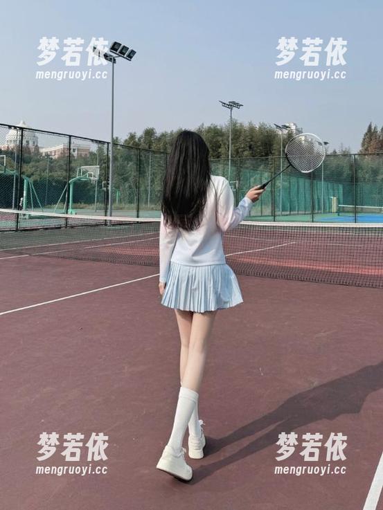秀人网 - 让古月小同学的护士作品成为你的美图与壁纸收藏，带来灵感与温暖！.txt-梦若依