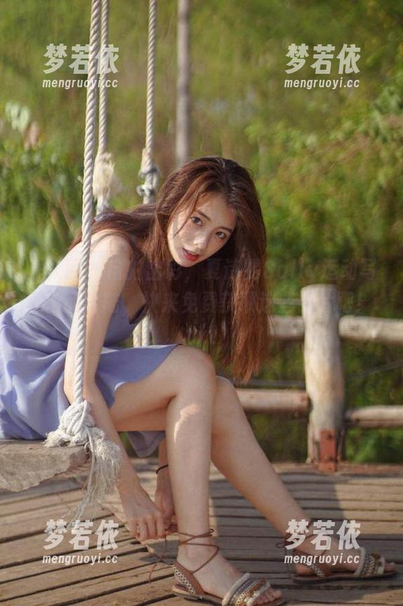 秀人网 - 自拍出彩，夏诗雯Sally运动写真作品登陆，快来免费获取这些照片吧！.txt-梦若依