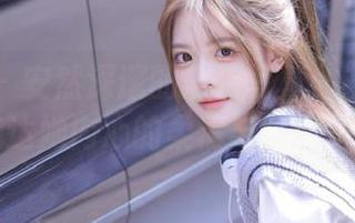 秀人网 - 安然深邃的黑色写真：通过美图传达她内心的柔情与坚韧.txt