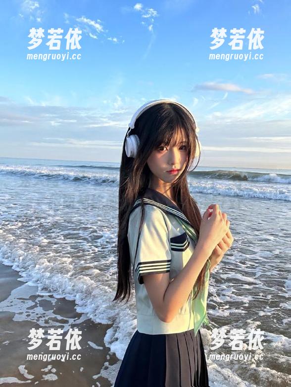 秀人网 - 定制你的幼幼自拍图片，让每一瞬间都绽放无与伦比的光彩.txt-梦若依