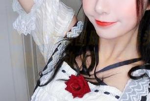 秀人网 - 戴渃欣女孩图册：用镜头捕捉生活的每个动人瞬间.txt
