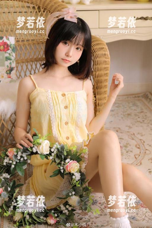 秀人网 - 感受白沫的艺术：高清写真集《女孩》带你走进梦幻仙境.txt-梦若依
