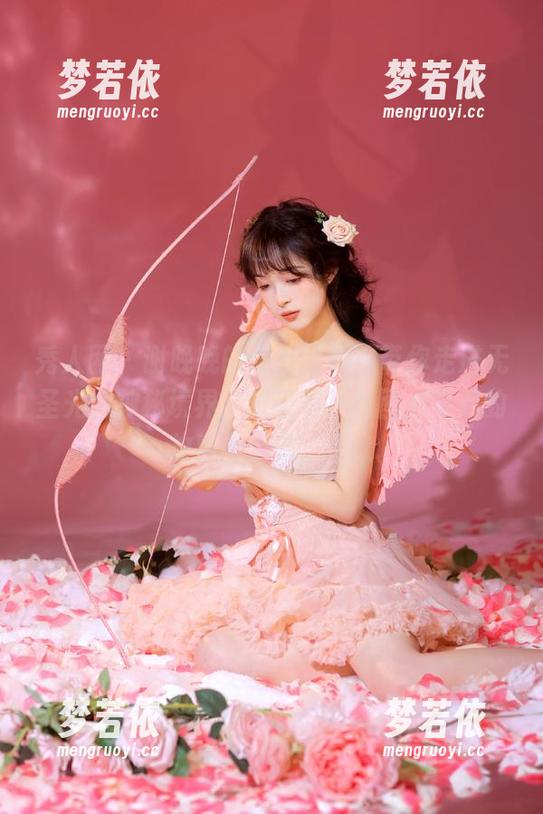 秀人网 - 谢晚晚的修女写真，带你走进无圣光的神秘境界，感受每一张图片背后的故事与情感。.txt-梦若依