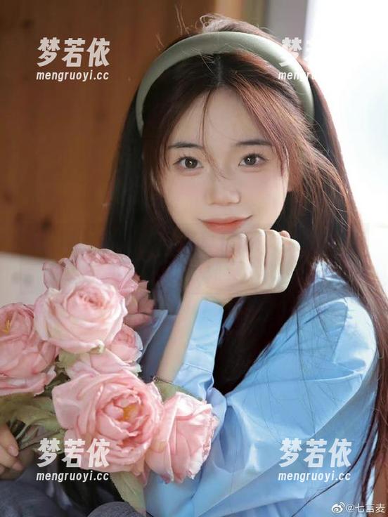 秀人网 - 静颜宁JK写真精选：捕捉那一瞬间的青春与纯真.txt-梦若依