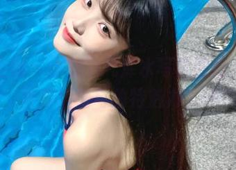 紧急企划 - 小婕的死库水写真图包，展现青春活力与独特魅力.txt