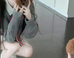 紧急企划 - 林书辞制服写真合集限时免费，快来领略她的独特风格！.txt