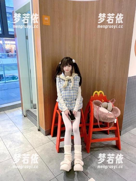 紧急企划 - “见希w修女”图片合集：不看绝对后悔，快来围观修女的魅力！.txt-梦若依