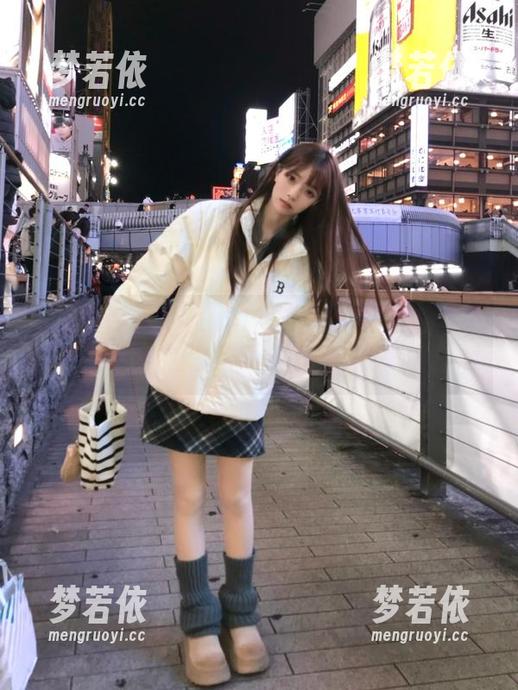 美媛馆 - 一秒沦陷！徐cake姐姐带来的高清图册，让你感受夏日的清新气息.txt-梦若依