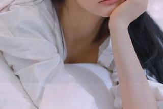 美媛馆 - 夏日泳池随拍，田芯娜Angel带来的写真图包绝对不容错过.txt