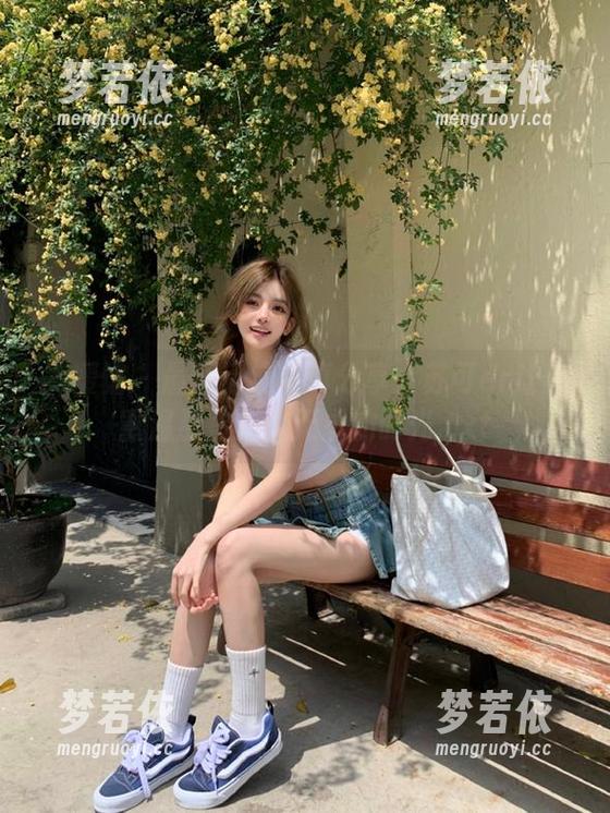 美媛馆 - 最新清纯写真分享：苏可er让你重温那些无忧无虑的时光.txt-梦若依
