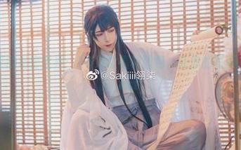 翎柒菜菜的私密世界：10万粉福利图包，让你的写真瞬间升级！.txt