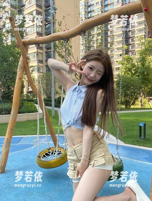 微密圈 - 免费享受“胜利的小生活”的灰丝写真原图，开启你的视觉旅程.txt-梦若依