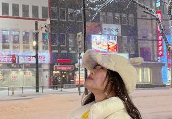 “脱尾巴Mizuki”私房：无圣光的奇妙原图，搞笑元素融入写真，让你爱不释手！.txt