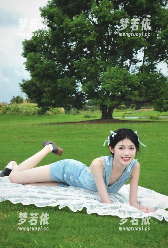 舞蹈生日记 - 李冰冰空姐主题写真全新上线，多个精美套图资源等你下载欣赏！.txt-梦若依