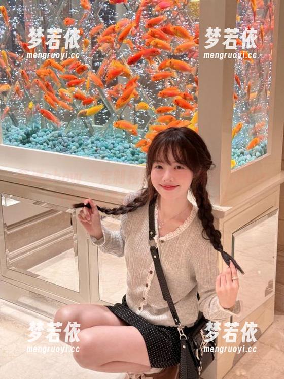 花漾show - 定制校园之美：朱可儿Flora写真图片让你眼前一亮.txt-梦若依