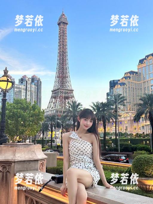 蜜桃社 - 杏子女王与你分享美图之旅，清新照片捕捉动人瞬间！.txt-梦若依