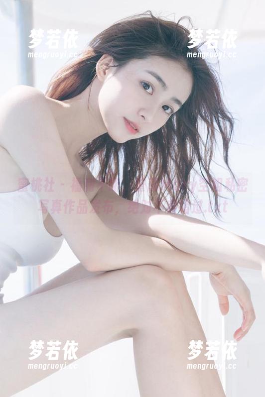 蜜桃社 - 福利不断，蜜蕊Mary空姐私密写真作品发布，绝对不容错过.txt-梦若依