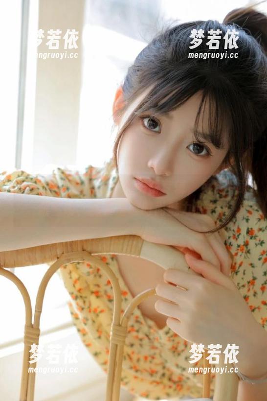 语画界 - 徐莉芝红裙美图专辑，免费下载限量版，感受璀璨时尚魅力！.txt-梦若依