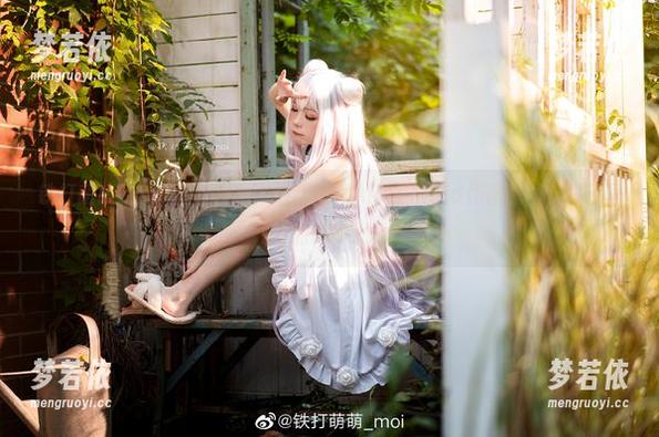 铁打萌萌_moi独特视角：细腻呈现AliceMaid作品原图，发现里面的故事.txt-梦若依