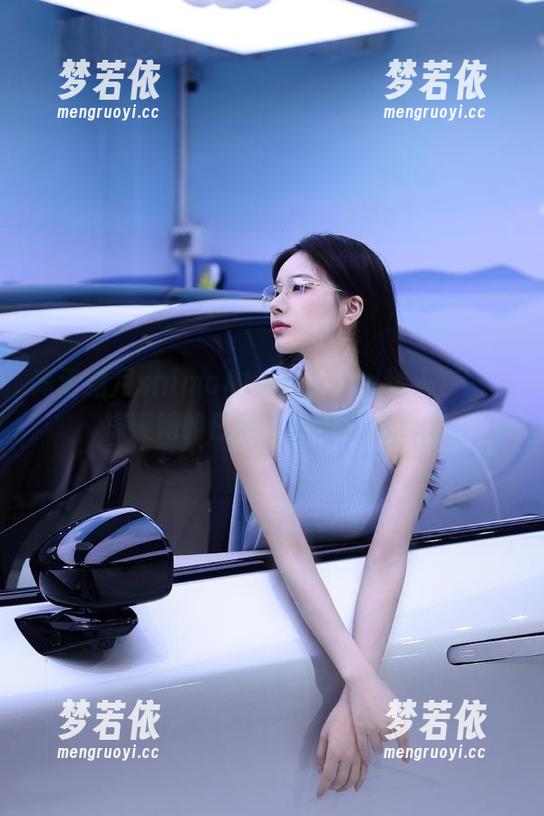 高清霜月shimoAtagoMaid迷人套图，探索她的日常与非凡之处.txt-梦若依