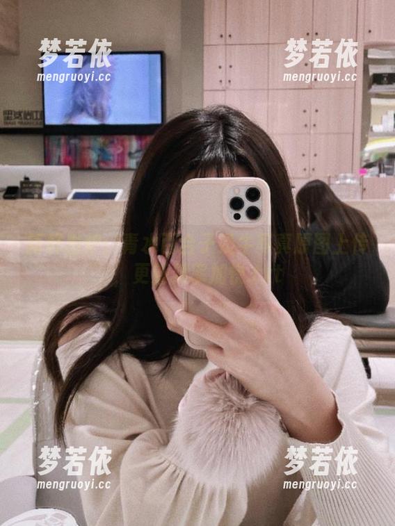 新鲜出炉：青水百合子奶牛写真原图上传，更新频率加快.txt-梦若依