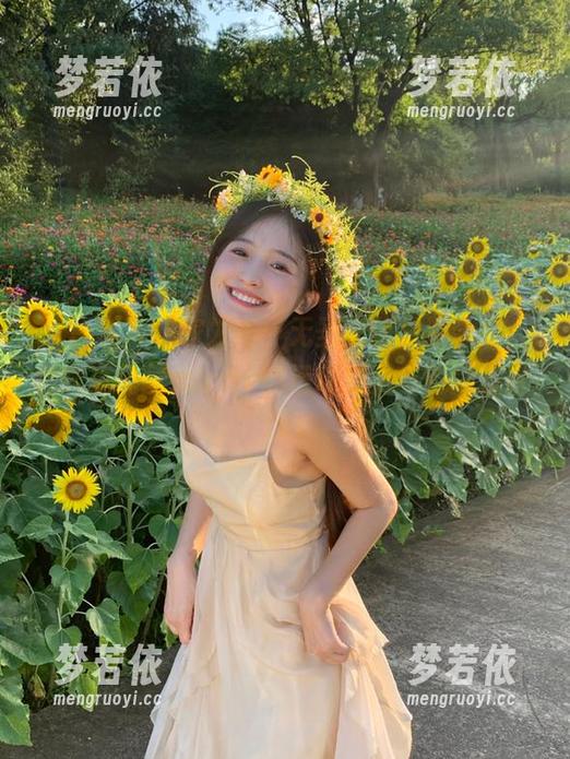 青豆客 - 独家发布：无圣光体操服合集，领略莫晓茜sunny的运动魅力与时尚态度.txt-梦若依