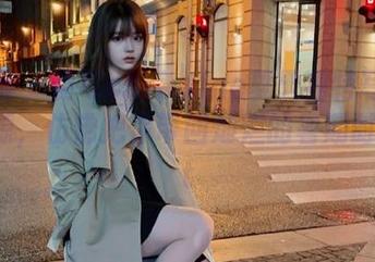 青豆客 - 黄可christine夏天独特写真合集资源，仿佛把你带回灿烂的暑期时光.txt