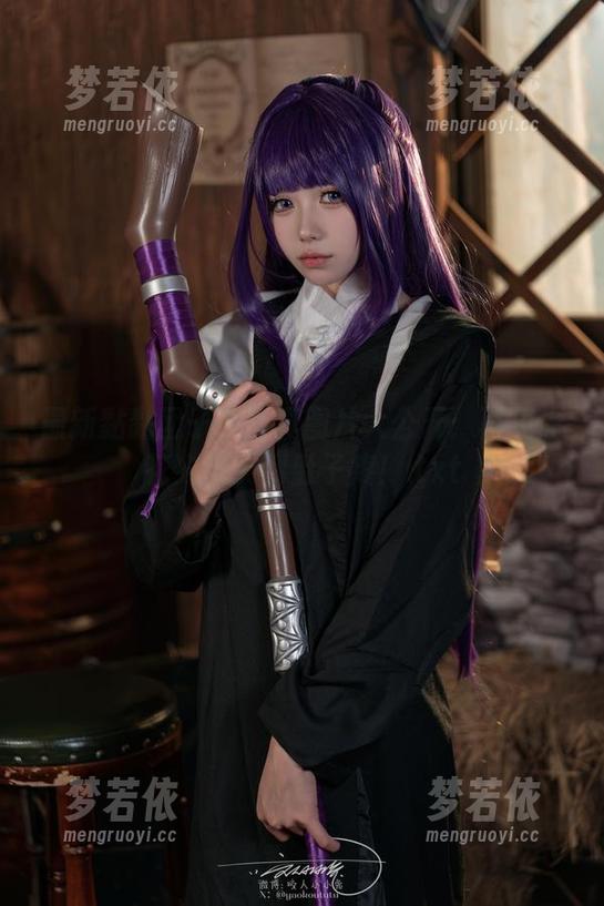 最新黏黏团子兔写真图片大公开：再见偷花人，笑到肚子疼！.txt-梦若依